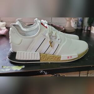 adidas White and Gold Men's Sneakers